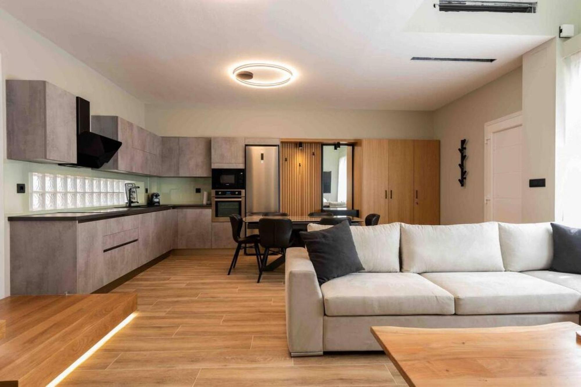 Luxurious Maisonette In Janina Zewnętrze zdjęcie